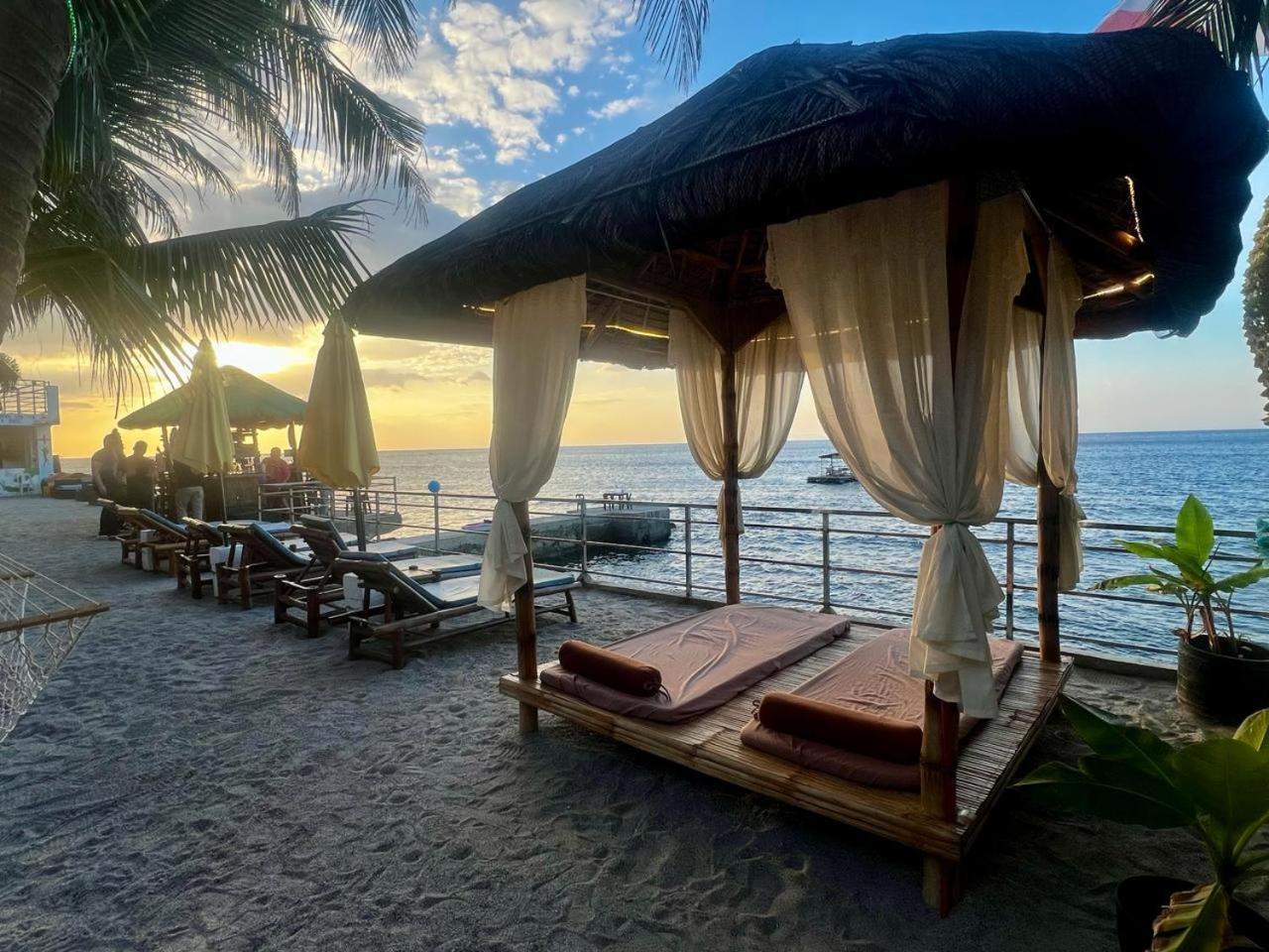 The Philip Ann Resort Mabini  Extérieur photo